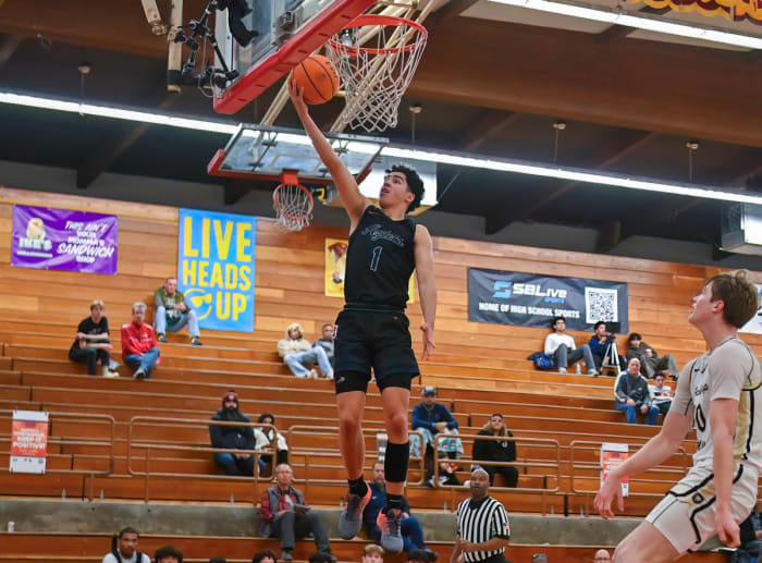 Archbishop Mitty vs Montgomery Torrey Pines Holiday Classic December 28, 2023 Photo-Justin Fine03